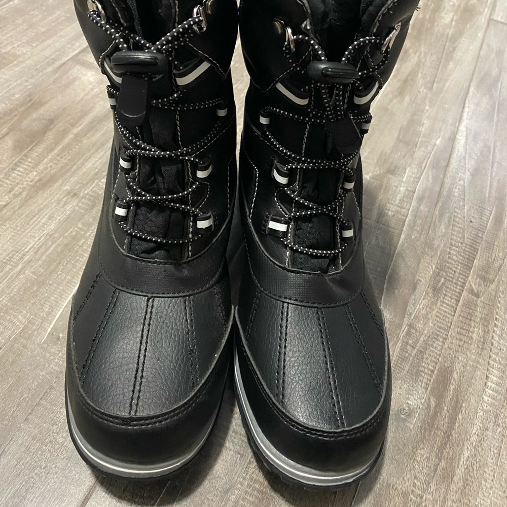 NEW Totes Boys Winter Boots